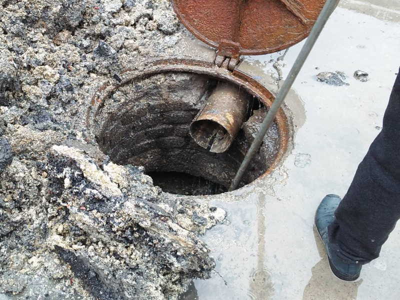 红桥区专业维修水管漏水，维修水龙头维修马桶漏水